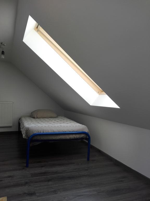 European Area Apartments Брюксел Стая снимка